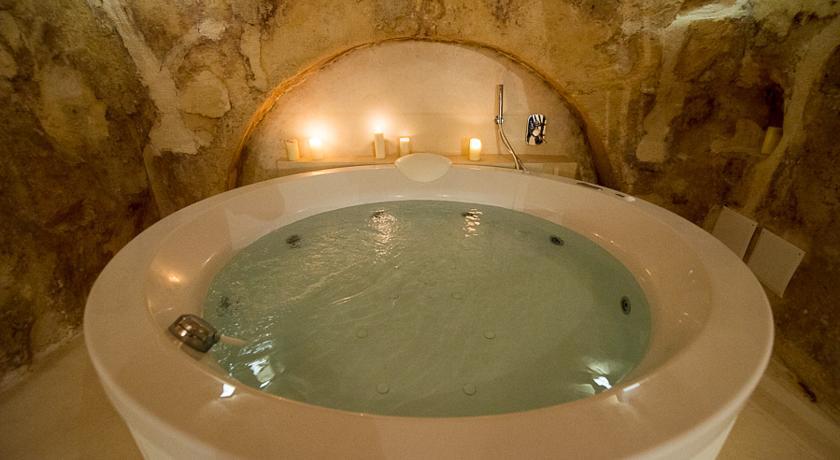 L'hotel In Pietra Matera